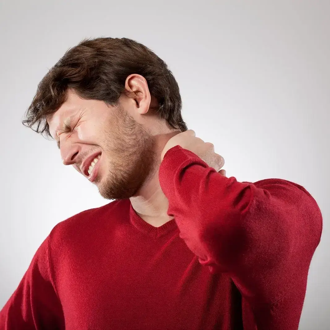 Neck Pain and Stiffness treatment at Jenks Clinic of Chiropractic